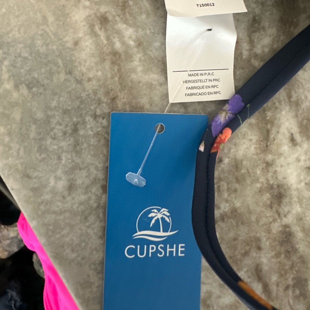 Cupshe Navy Floral Bikini Set - Picture 3 of 5